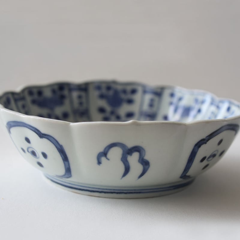 伊万里焼　古伊万里　染付　鳥花文　香合　時代箱付　C　5470 伊万里焼 古伊万里 染付 鳥花文 香合 時代箱付 C 5470
