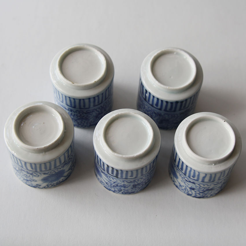 98 古伊万里 KOIMARI 花唐草文 覗猪口 | imarimaru