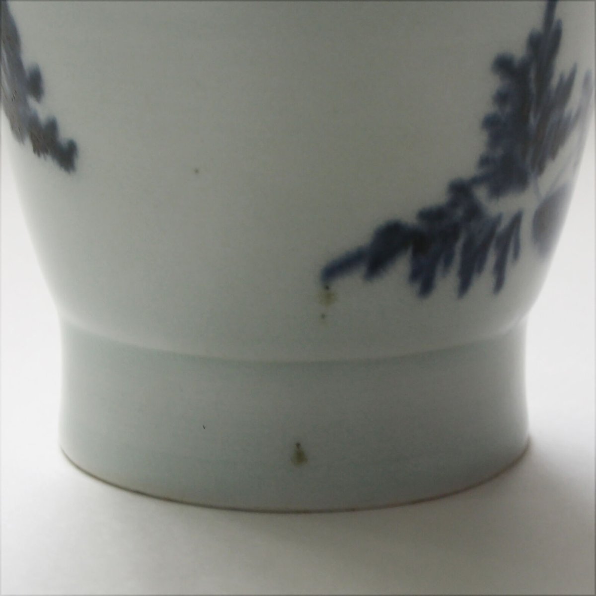S-14 古伊万里 KOIMARI 染付人参文 広東形 蕎麦猪口 | imarimaru S-14 古伊万里 KOIMARI 染付人参文 広東形 蕎麦猪口 | imarimaru