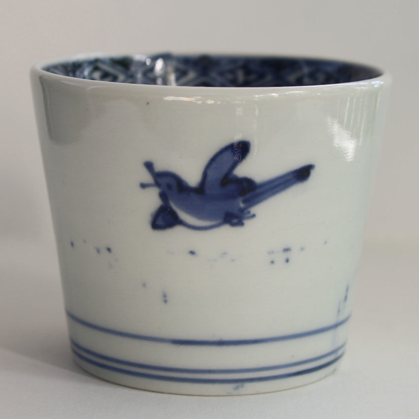 ５客完品⑦　古伊万里　手杓と手水鉢に鳥の図　そば猪口　江戸後期 177 古伊万里 KOIMARI 染付 手水鉢・柄杓・鳥文 蕎麦猪口 | imarimaru