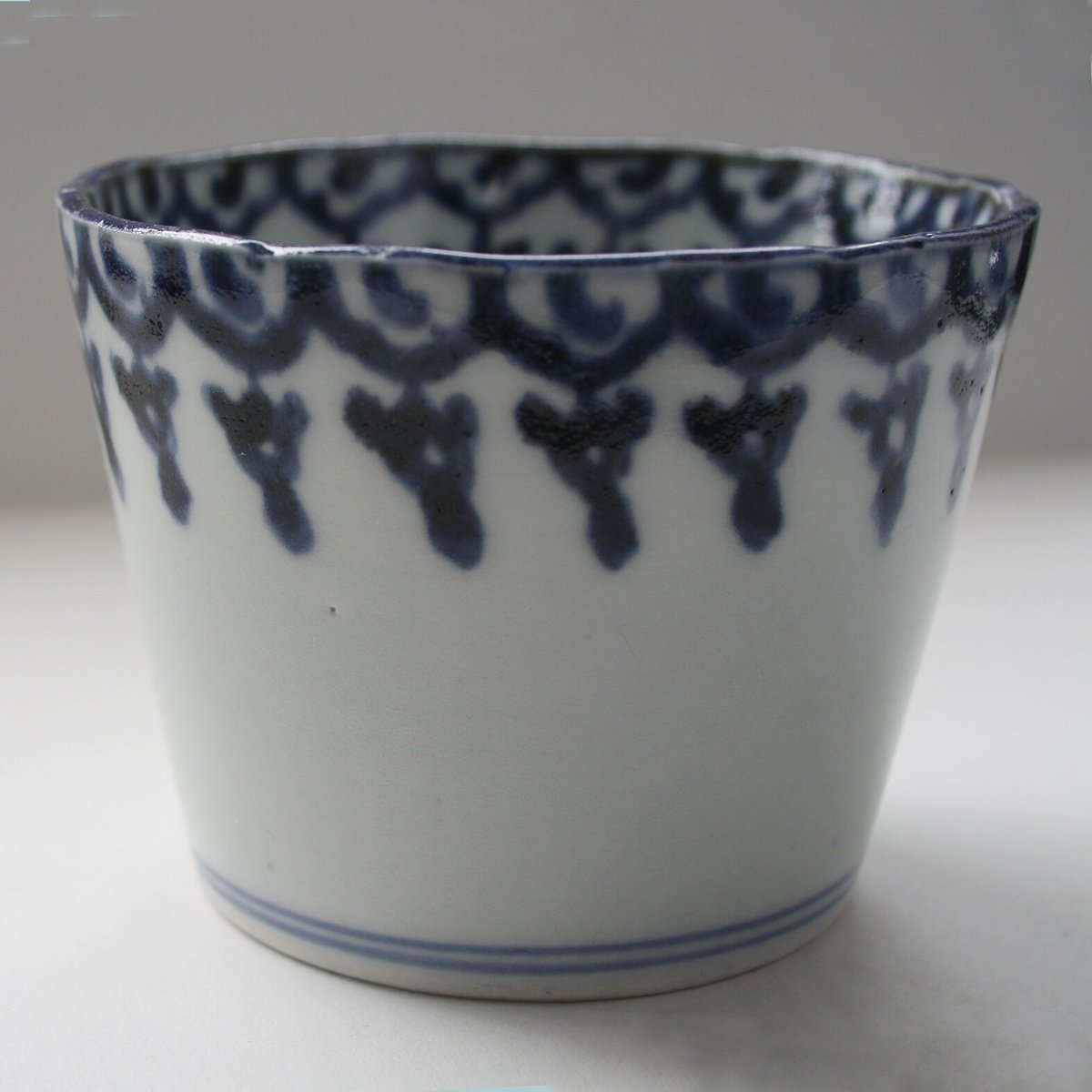 古伊万里 輪宝 りんぼう 蕎麦猪口 瓔珞文 そばちょこ 窯傷完品