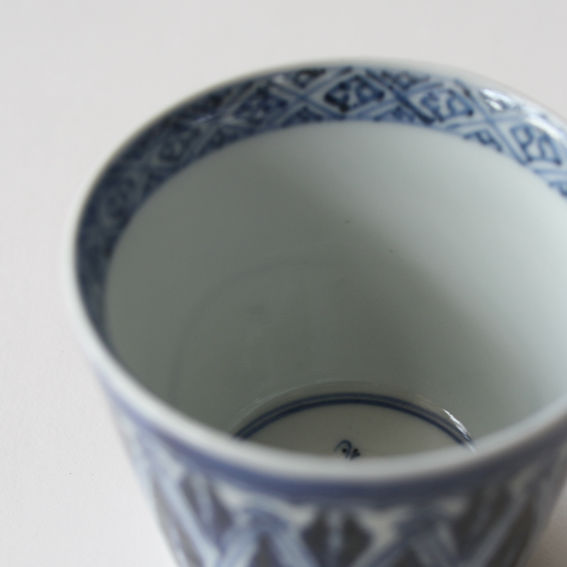 143 古伊万里 KOIMAR 染付 蓮弁・よろけ縞文 蕎麦猪口 | imarimaru