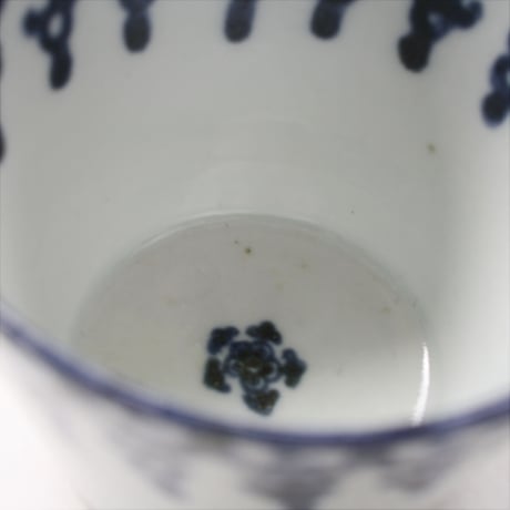 161-b  古伊万里 KOIMARI 染付 輪宝文 蕎麦猪口