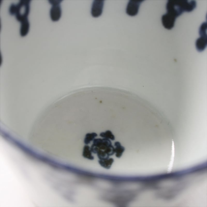 161-b 古伊万里 KOIMARI 染付 輪宝文 蕎麦猪口 | imarimaru 161-b 古伊万里 KOIMARI 染付 輪宝文 蕎麦猪口 | imarimaru