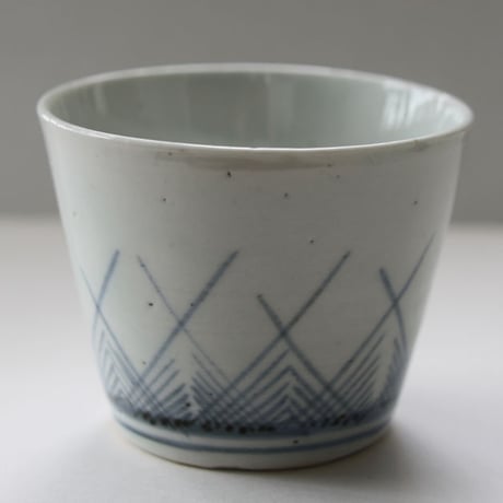 156  古伊万里 KOIMARI 染付 草文 蕎麦猪口