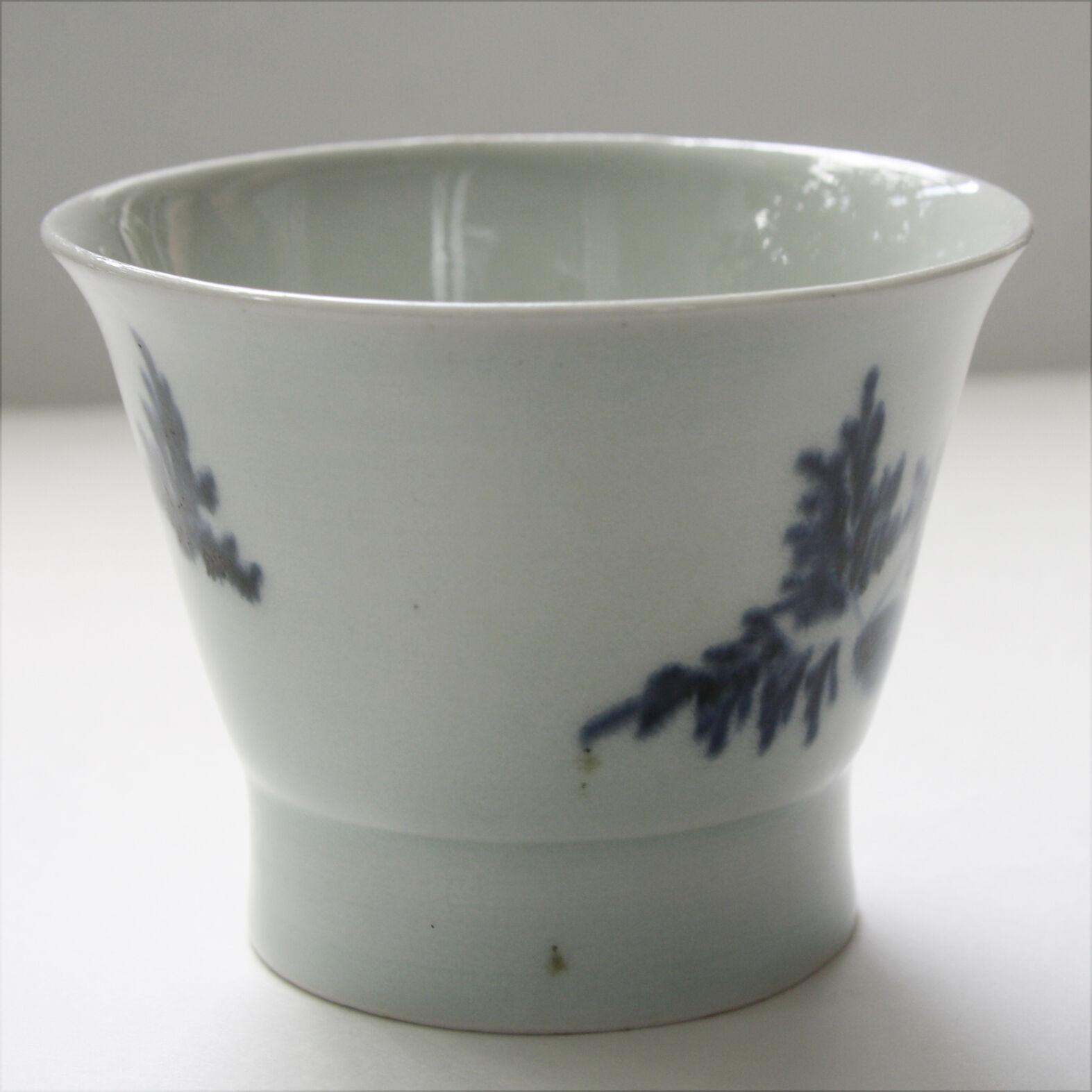 S-14 古伊万里 KOIMARI 染付人参文 広東形 蕎麦猪口 | imarimaru
