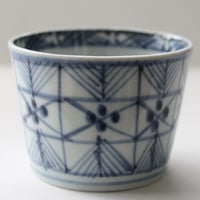 129-b 古伊万里 KOIMARI 染付 蛸唐草 蕎麦猪口 | imarimaru