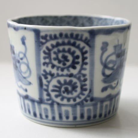 184 古伊万里 KOIMARI 染付 蛸唐草・宝文 蕎麦猪口