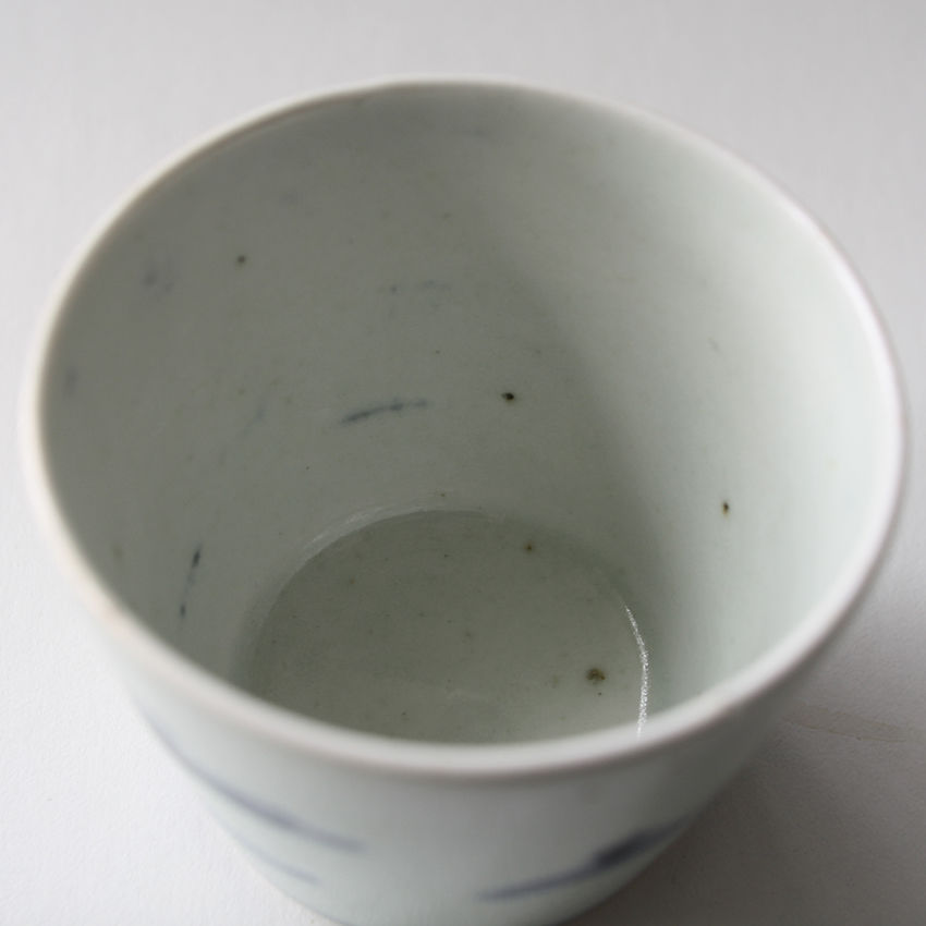 198 古伊万里 KOIMARI 染付 山水・東屋・帆掛け舟図 蕎麦猪口 198 古伊万里 KOIMARI 染付 山水・東屋・帆掛け舟図 蕎麦猪口