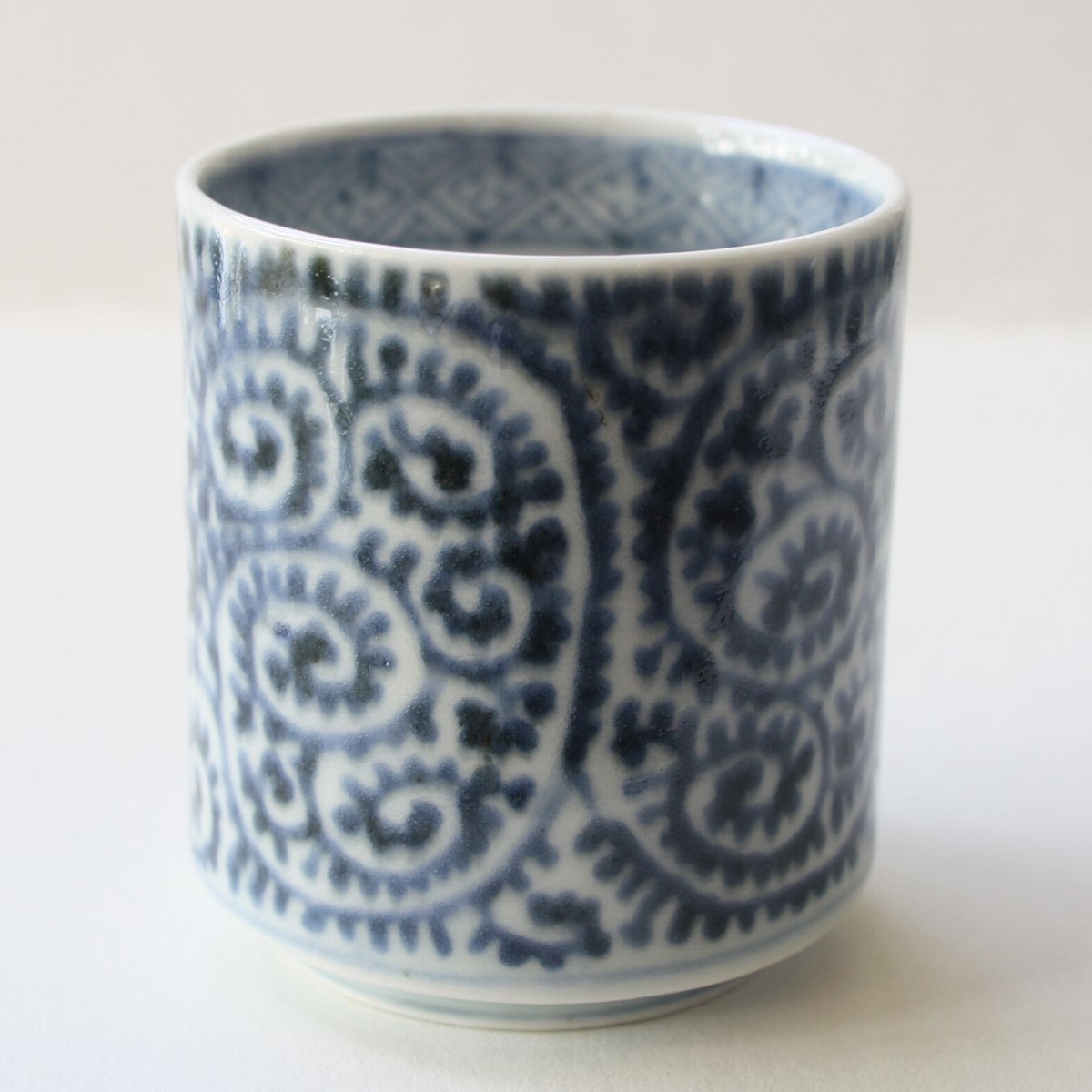 C-09 古伊万里 KOIMARI 染付 蛸唐草文 覗き猪口 | imarimaru