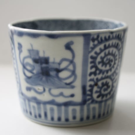 184 古伊万里 KOIMARI 染付 蛸唐草・宝文 蕎麦猪口