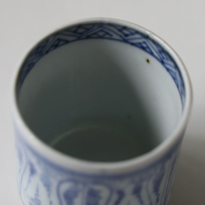 167 古伊万里 KOIMARI 染付 よろけ縞文 覗猪口 | imarimaru