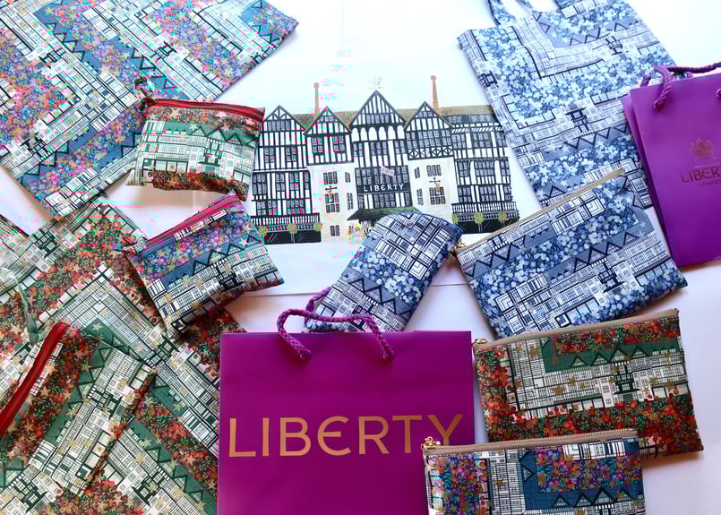 リバティ ラミネート 携帯ティッシュケース〈チュダー・ベリー