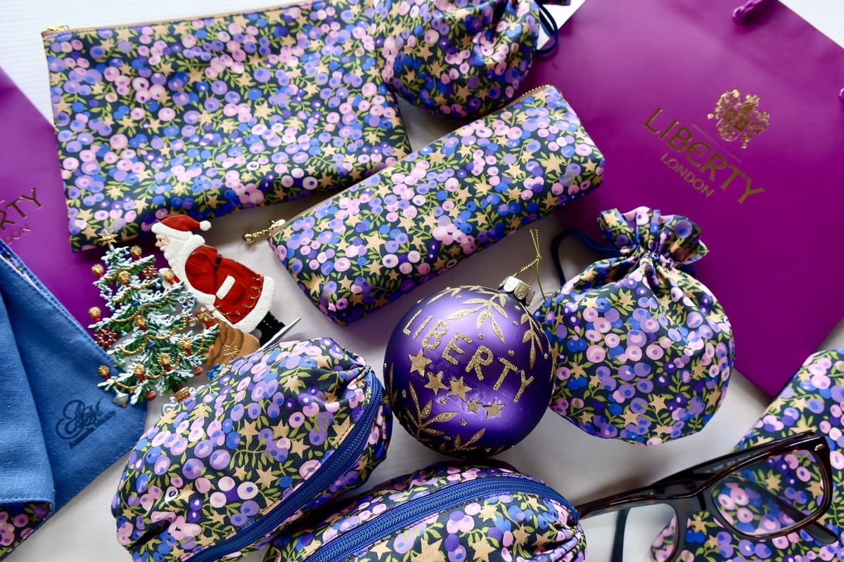 リバティ　ウィルトシャー　ティッシュケース☆ ボックスティッシュケース リバティ ウィルトシャー その他