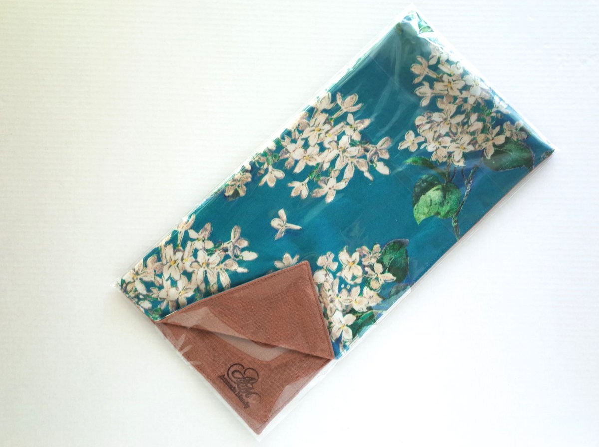 ハンドメイドガーゼハンカチ　リバティ（アーカイブライラック）、レース ハンドメイドガーゼハンカチ リバティ（アーカイブライラック）、レース