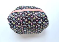 バルーンポーチ（大）・フォレストウェーブ・ブラック（リバティプリント・タナローン）