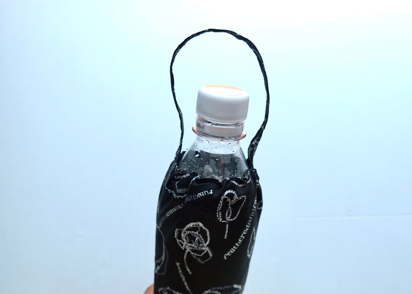 ペットボトルカバー リバティムーンモス／イエロー ハンドメイド