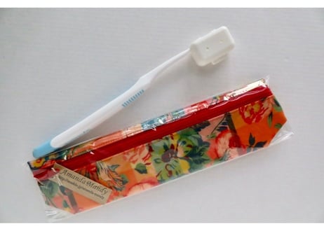 リバティハブラシポーチ・マジカルブーケ・マドラスチェック・オレンジ（お客様レビューあり）