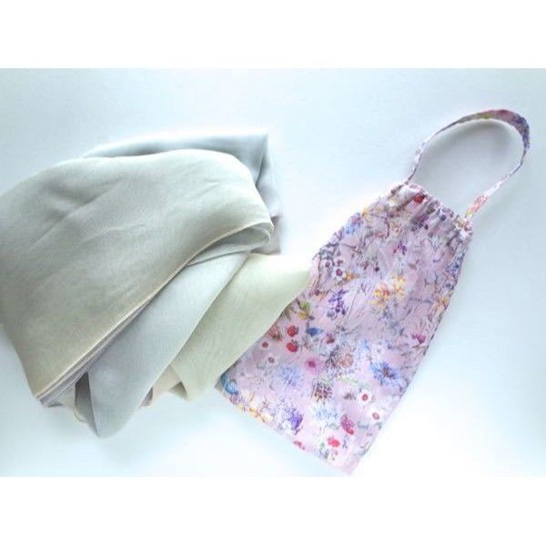 ペットボトルカバー・スリーピングローズ・ブルー（リバティプリント