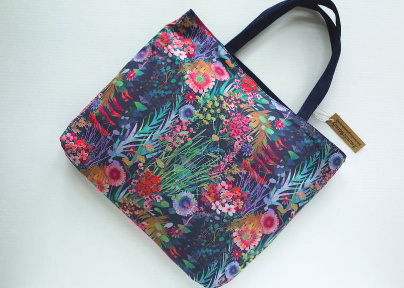 リバティ リバーシブルトートバッグ トレスコ（お客様レビュー作品