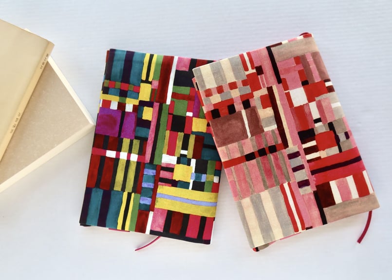 ★今だけSALE★ブックカバーハンドメイド リバティ 楽天市場】【完成品】ハンドメイド 布小物 ブックカバー