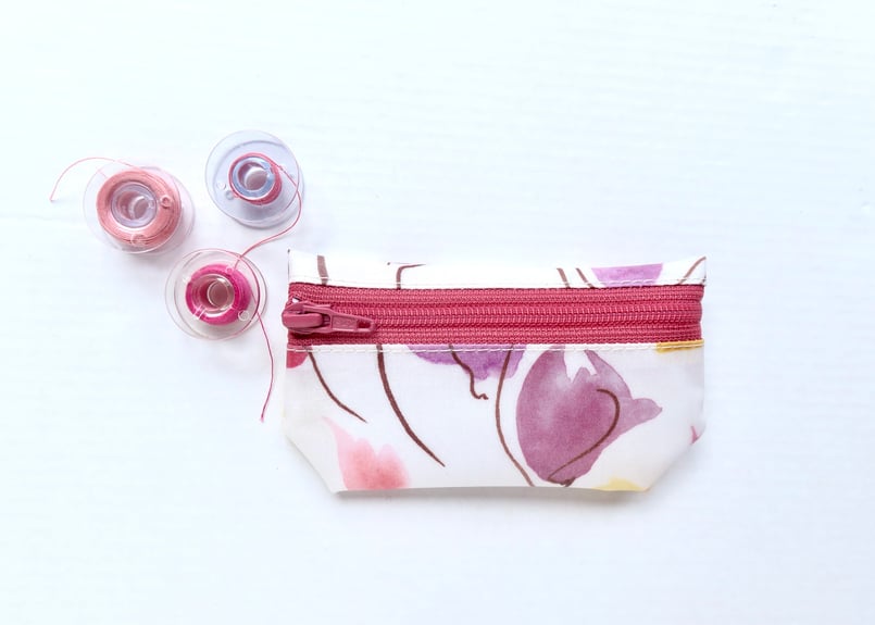 ラミネートポーチ（ミニ）・チューリップシャドー・ピンク (リバティ