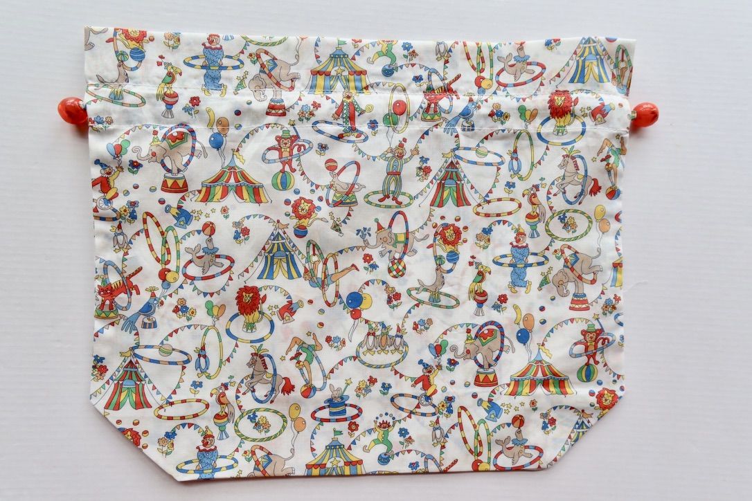 hachi＊リバティ生地使用＊巾着セット 2025年最新】リバティ巾着の人気アイテム - メルカリ