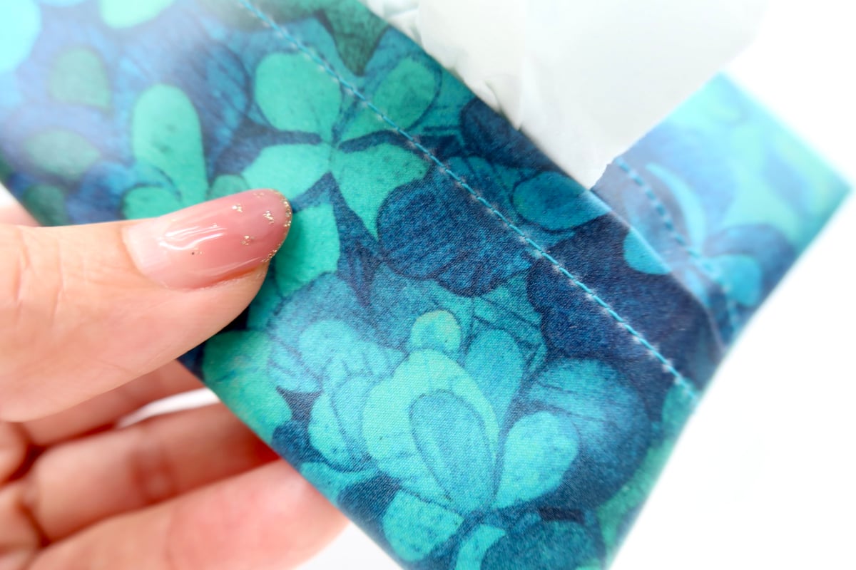 ティッシュケース ・フォレストウェーブ・カラフル（リバティプリント