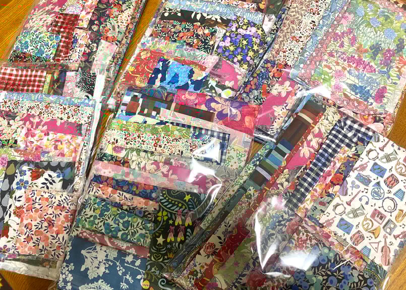 リバティ・タナローンハギレセット 125g以上（お客様レビューあり  