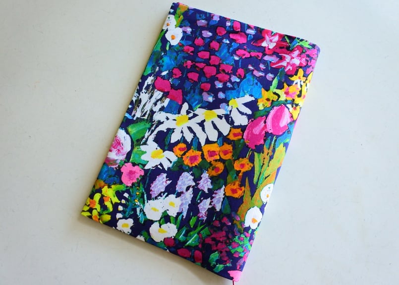 リバティブックカバー大・ペインターズ・メドウ（お客様レビューあり