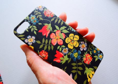 SALE ! リバティスマホケース試作品　iPhone５S・iPhoneSE
