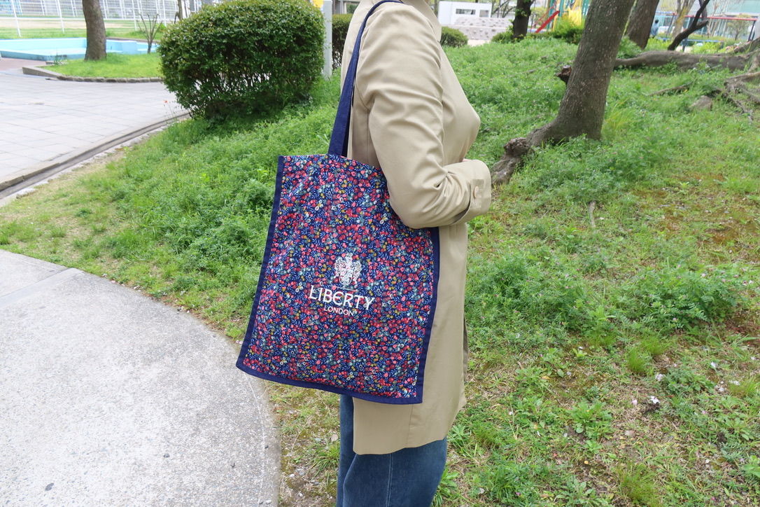 リバティロンドン限定トートバッグ（ロンドンリバティ百貨店を