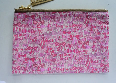 通帳ポーチ ・ジェニーズリボンズ