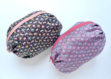 バルーンポーチ（大）・フォレストウェーブ・カカオ（リバティプリント・タナローン）