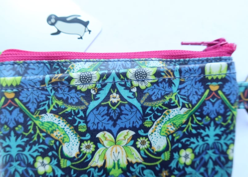 トコトコウォレット（S）ストロベリーシーフ・ネイビーピンク