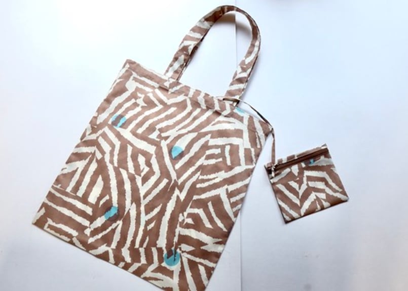 エアリーバッグ(M)・パッチワークゼブラ・ブラウン（リバティプリント