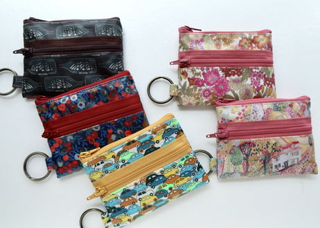 トコトコウォレット(M)・ロイヤルオークハウス・ピンク（リバティプリント・ラミネート）