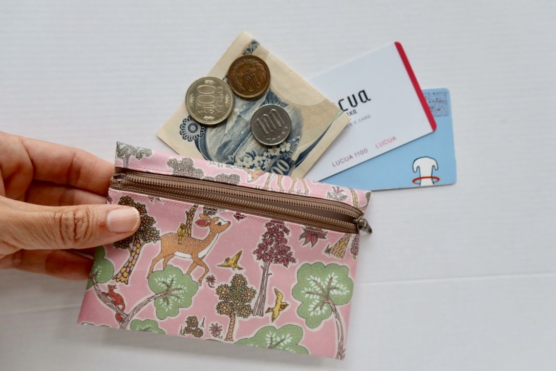 リバティ ジュニパー 紙幣ポーチ ポーチ ラミネート BL1