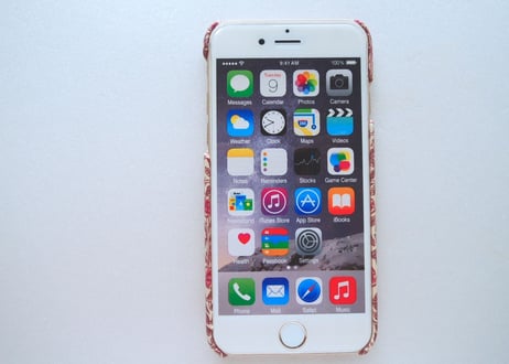 iPhone7ケース／スリーピングローズ・ピンク