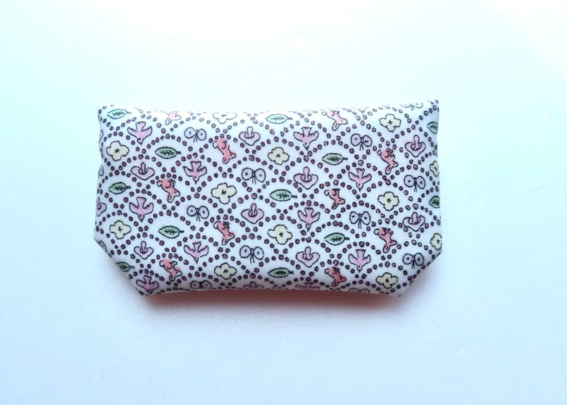 ラミネートポーチ（ミニ）フォレストウェーブ・ピンク (リバティ