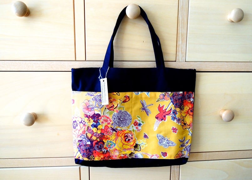 パックりか❤ページ☆リバティ　アレキサンダー・マーブル　バッグ＆ポーチ リバティ アレキサンダーマーブル Le Poire sac tote-fronce