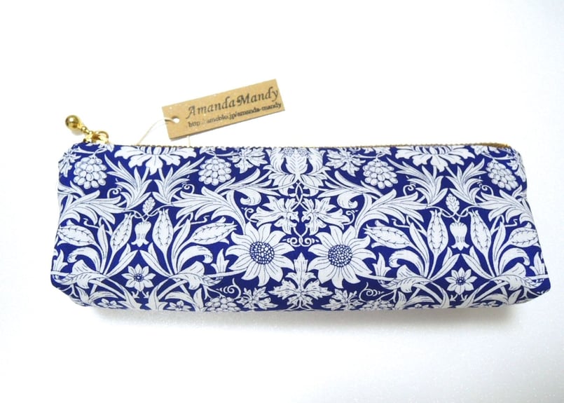 Momo mom様オーダーページ　リバティがま口ペンケース Momo mom様オーダーページ リバティがま口ペンケース 送料無料