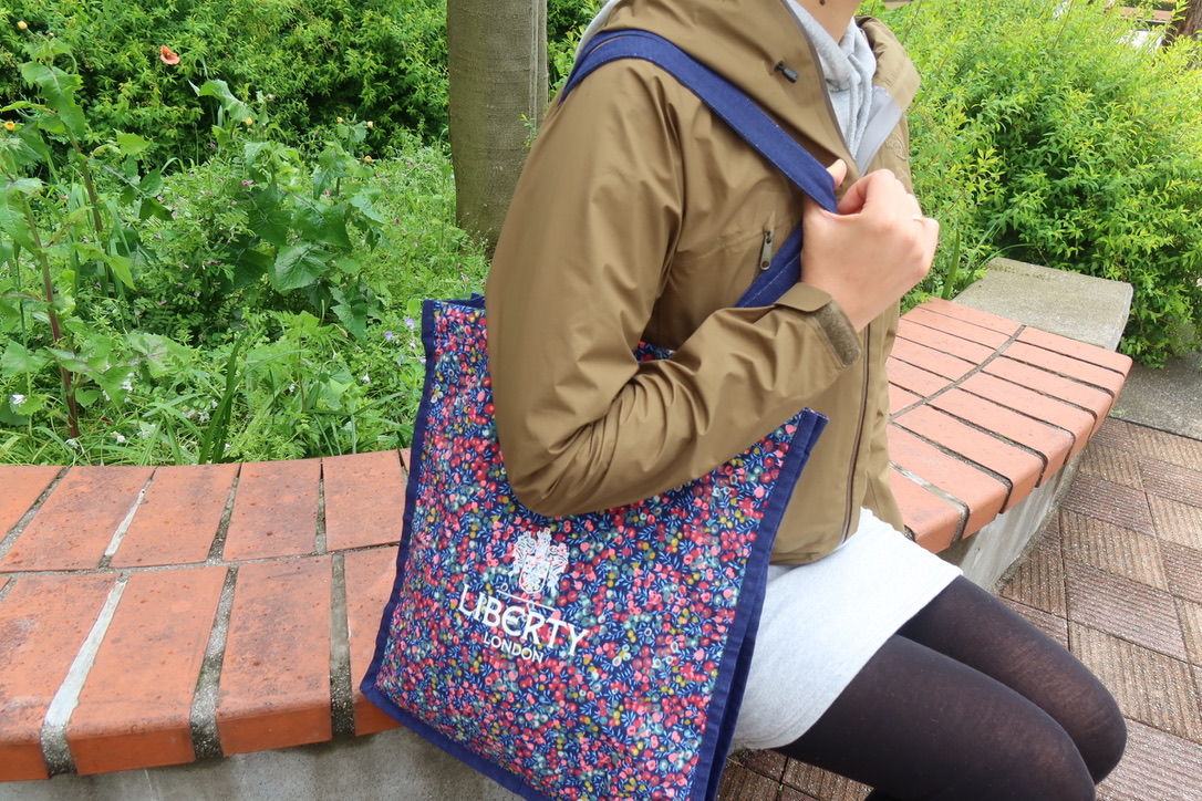 リバティロンドン限定トートバッグ（ロンドンリバティ百貨店を応援  