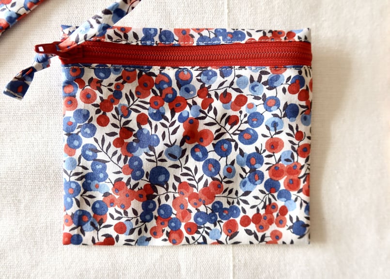 エアリーバッグM・ウィルトシャー・トリコロール（リバティプリント