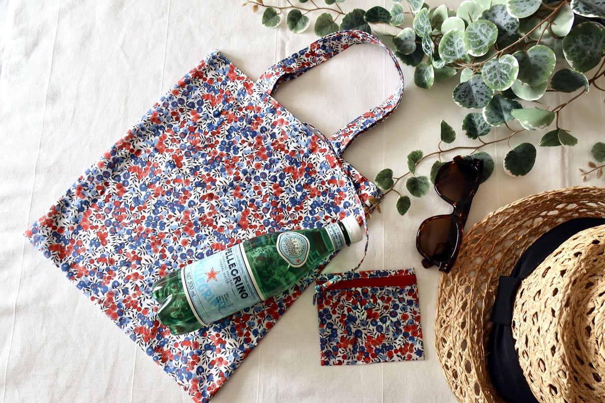 エアリーバッグM・ウィルトシャー・トリコロール（リバティプリント