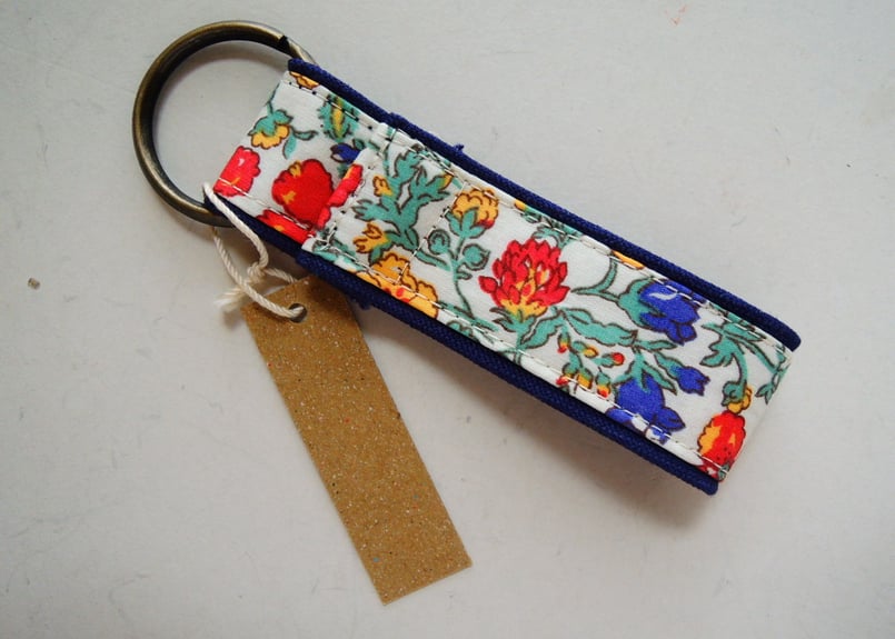 リバティ ハンドメイド がま口キーホルダー742 がま口キーホルダー｜株式会社さくらほりきり