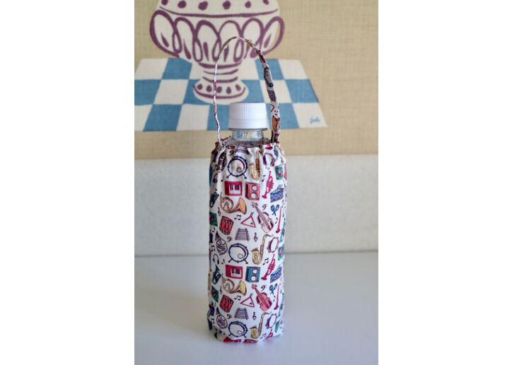 ペットボトルカバー・マイルズ（楽器柄）（リバティプリント