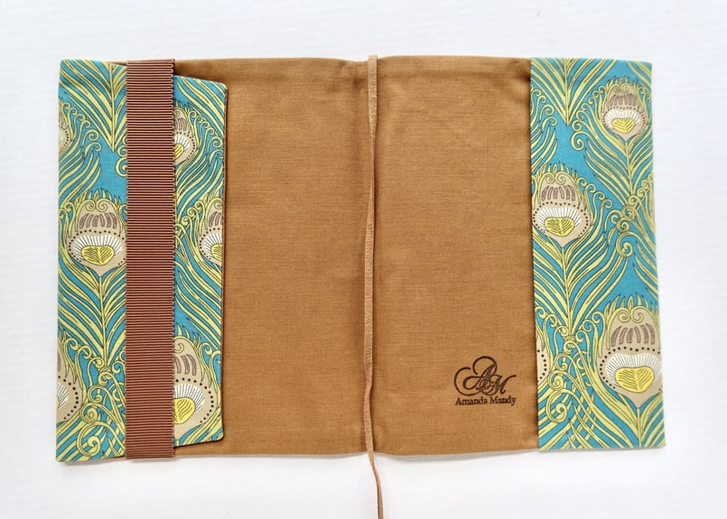 リバティ文庫サイズブックカバー・シーザー・グリーン | Amanda Mandy