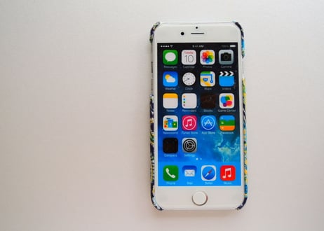 iPhone7ケース／リバティ・フェリックス＆イザベラ・ブルー
