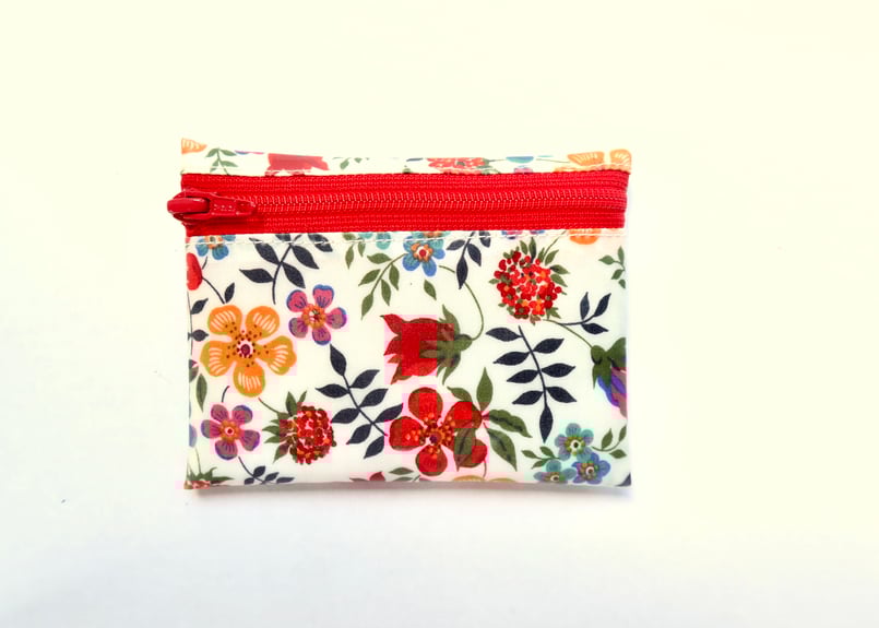 ラミネートポーチ（小）アデラジャベル・パープル (リバティプリント